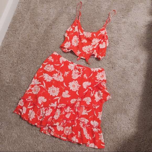 Free People Floral Set - Picture 4 of 5